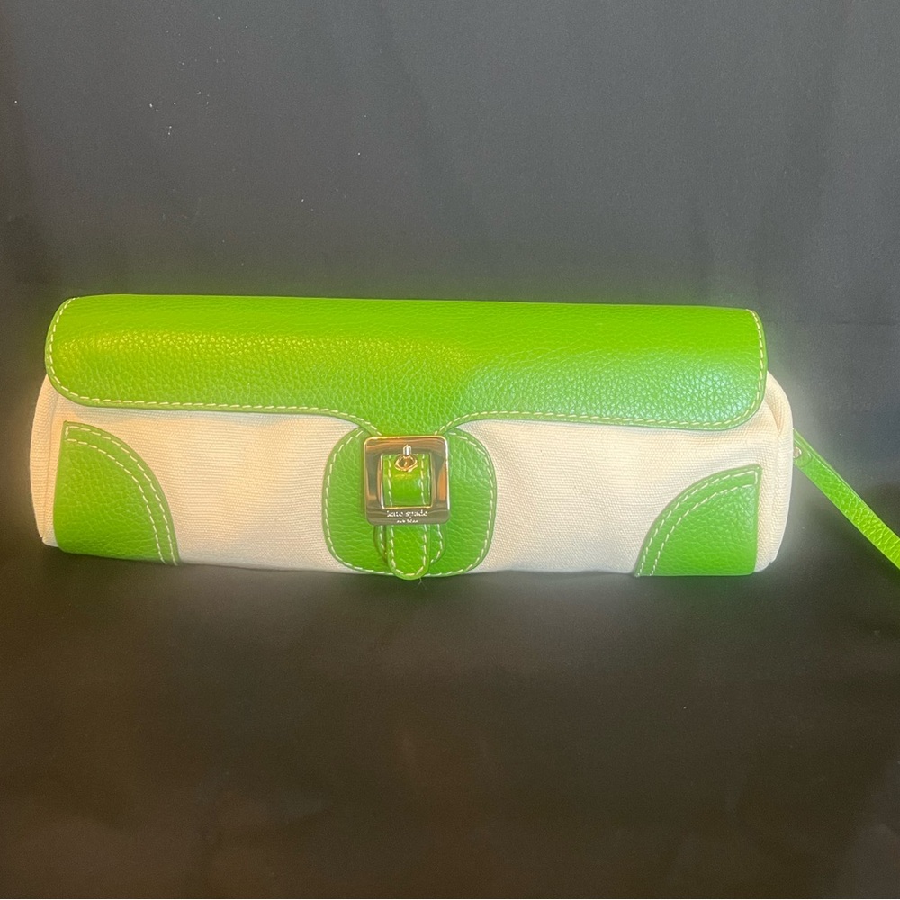 Kate Spade Green and Cream Wristlet